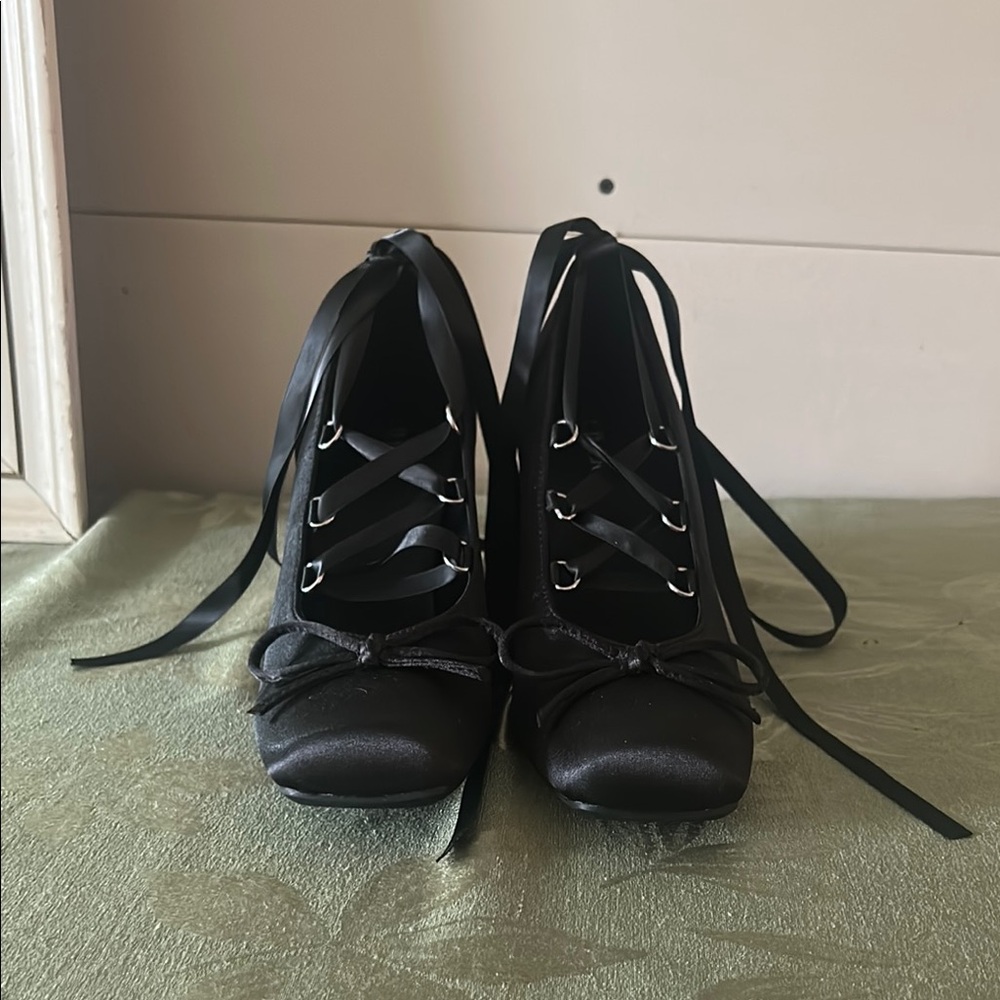 Cider Black Ballet Slipper-Style Heels with Lace-Up Design